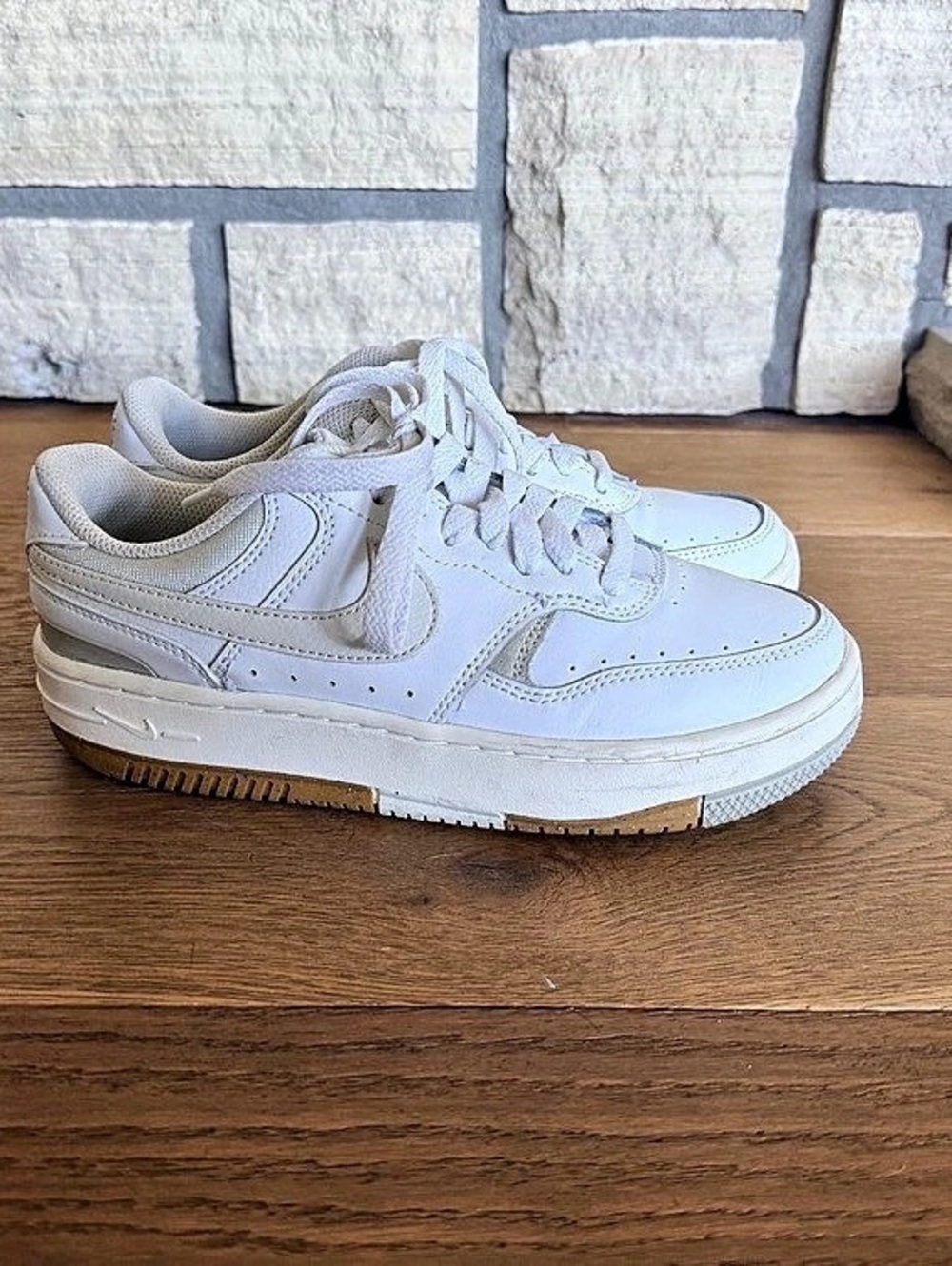 Nike women’s Gamma Force- white, light bone